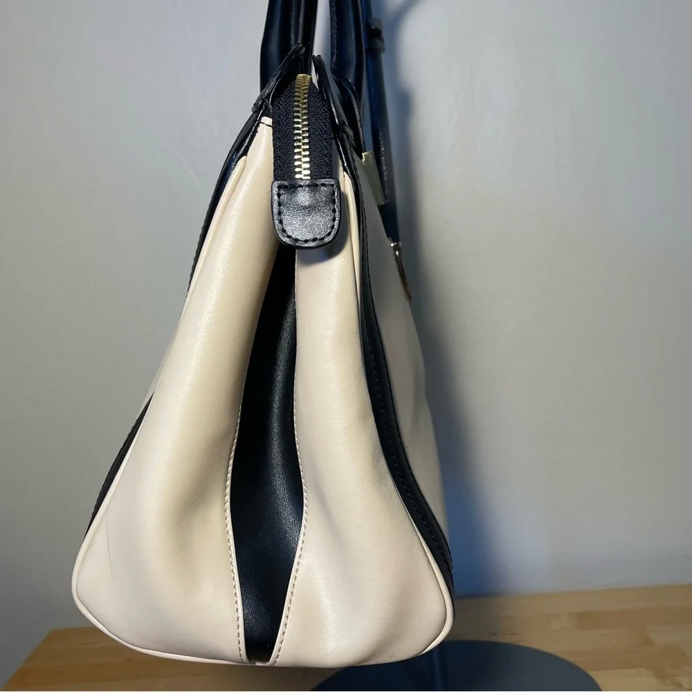 CHARLES JOURDAN Leather Satchel - Picture 4 of 14